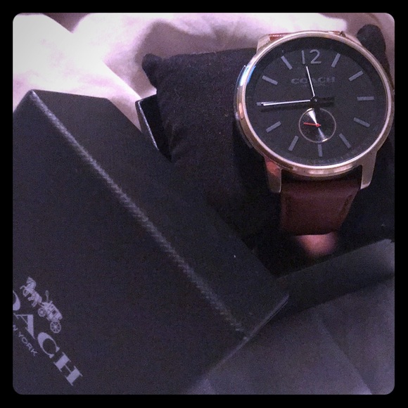 Coach  watch - Picture 1 of 2